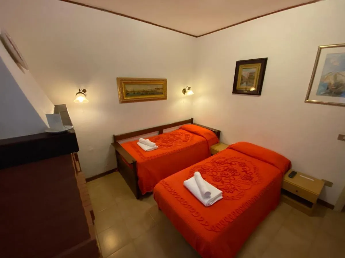 Ca' Orfeo Bed & Breakfast Venice 2*,